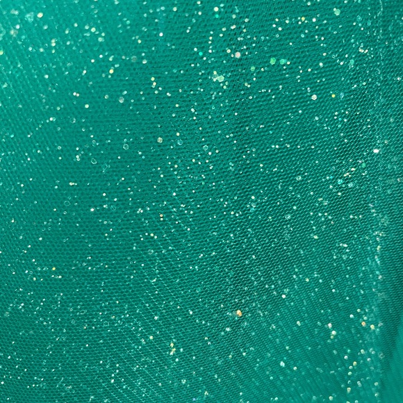 NWT A-Line V-Neck Spaghetti Strap Sweep Train Tulle Hunter Green Prom Dress Sz 2 - Picture 4 of 9